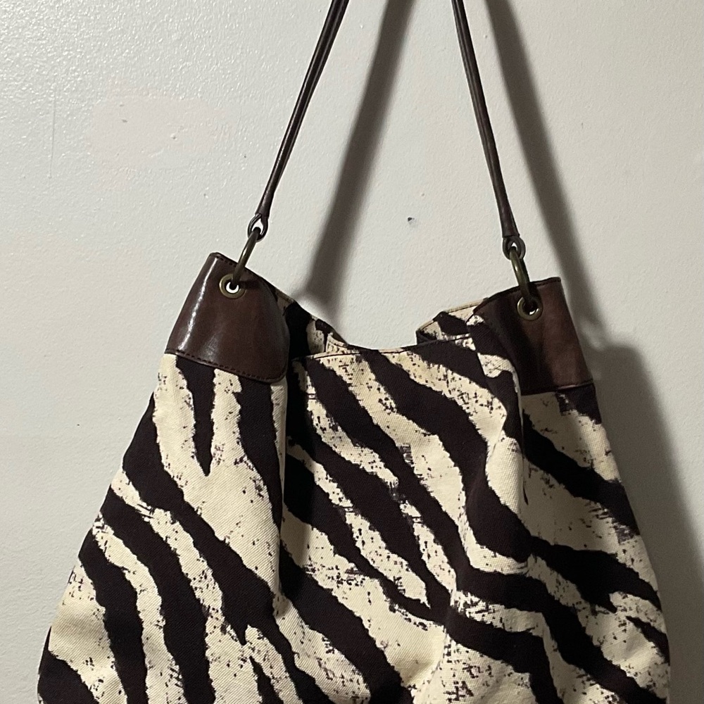 Banana Republic Brown and Cream Zebra Shoulder Bag - Picture 3 of 7